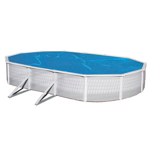Blue Wave 8-mil Oval Solar Blanket - blanket floating on an oval above-ground pool