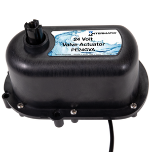 Intermatic PE24GVA 24 volt valve actuator, three-quarter view