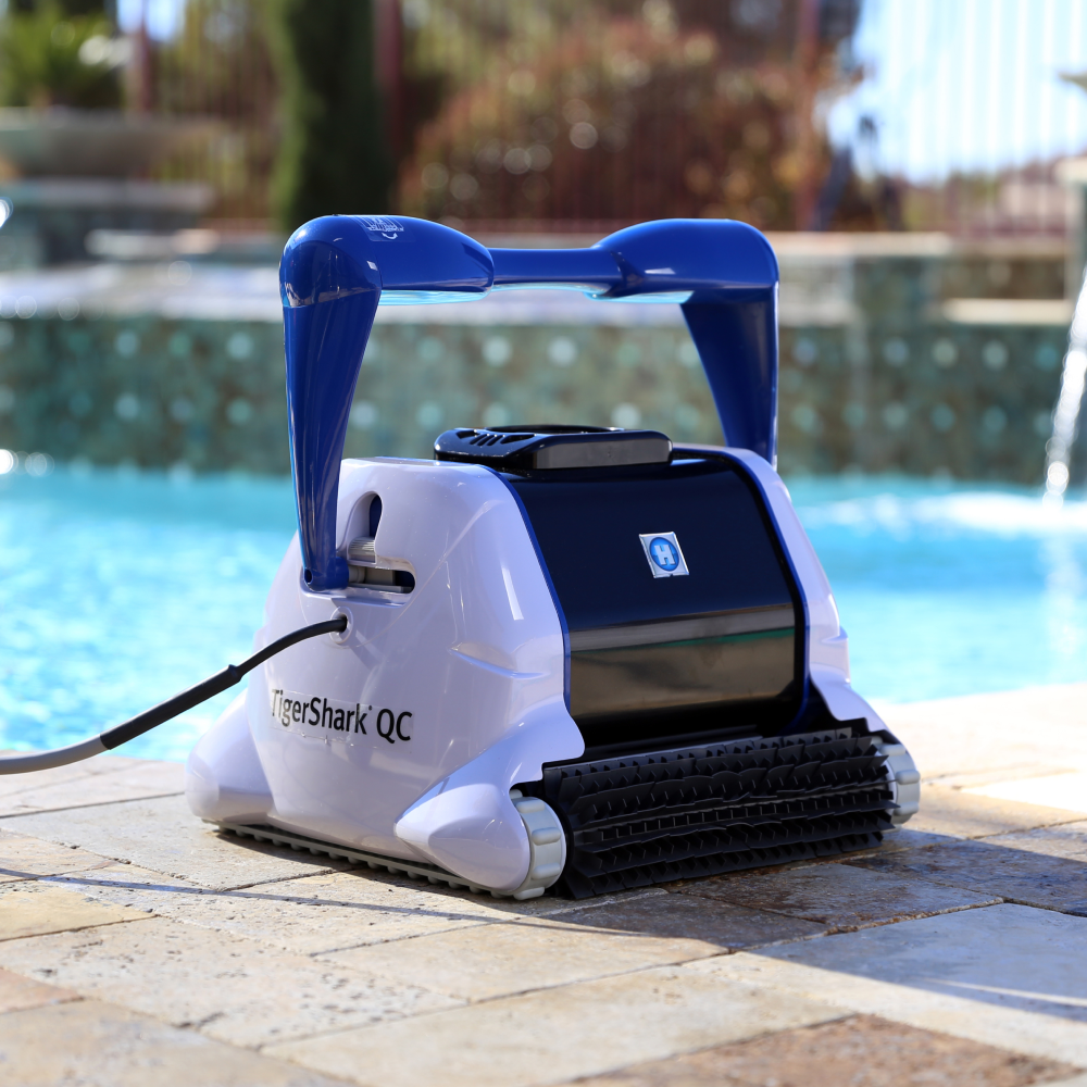 Hayward TigerShark QC W3RC9990CUB Robotic Pool Cleaner for In-ground P - installed or in use