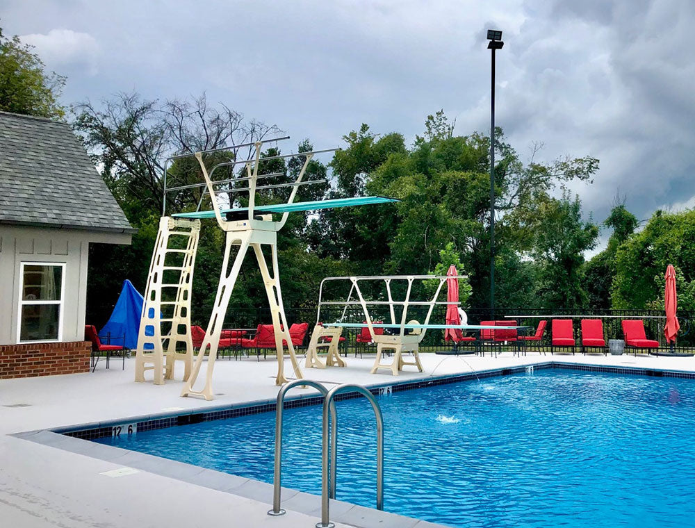 Duraflex three-meter diving stand 3M — alternate view