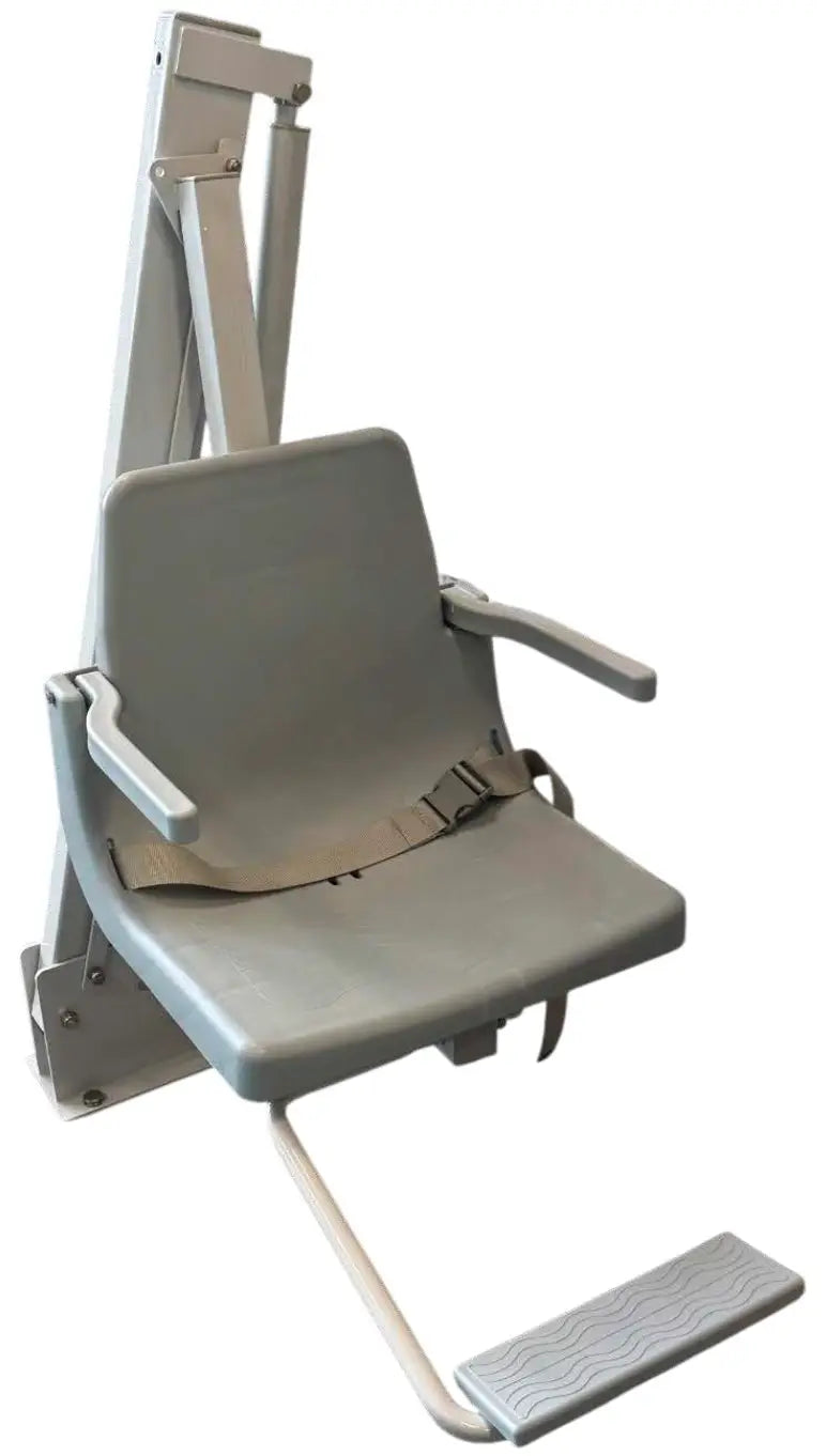 Global Pool Products Proformance P-375 ADA pool lift – front three-quarter view