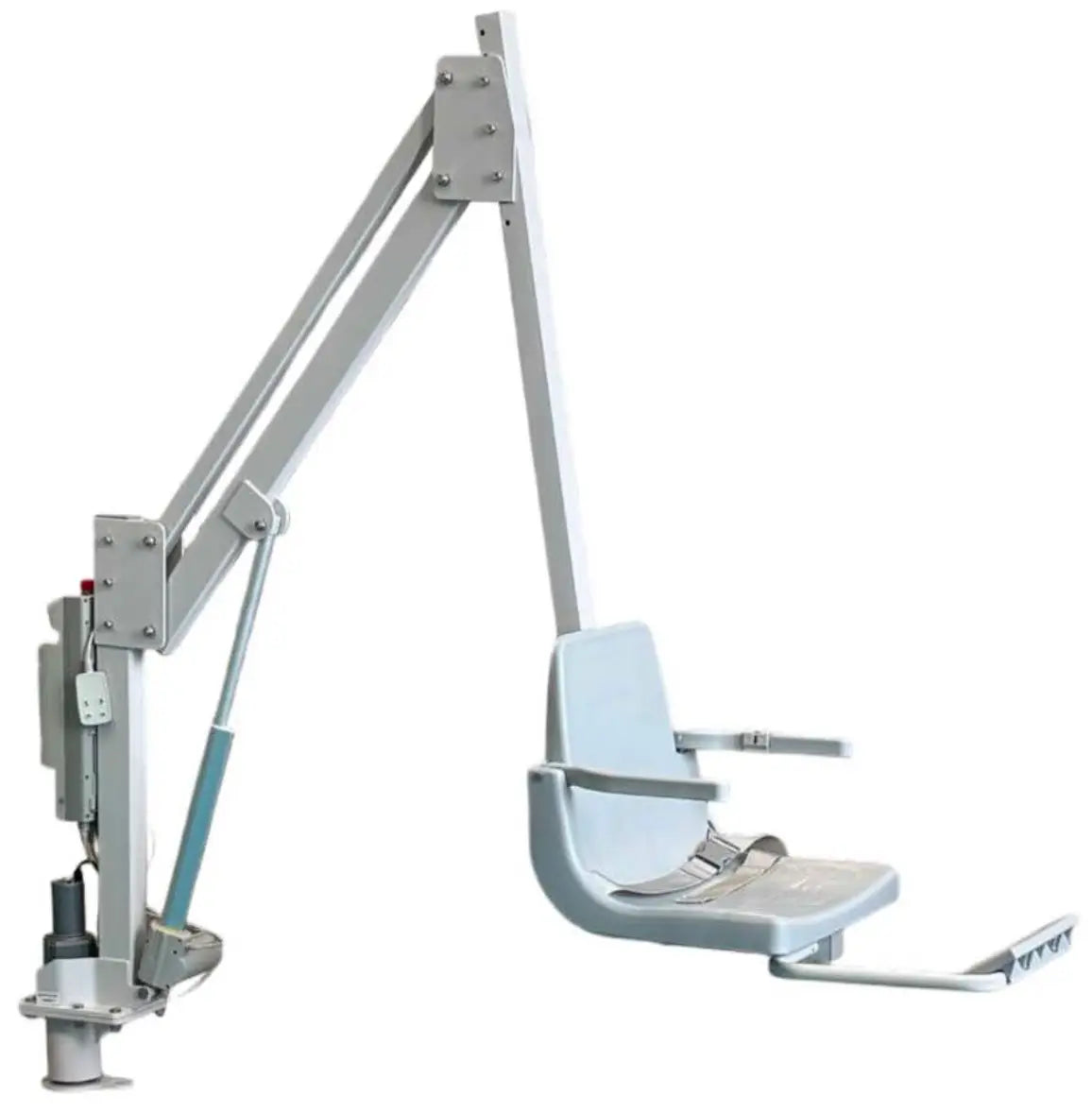 Global Pool Products R-450R reach ADA pool lift – front three-quarter view