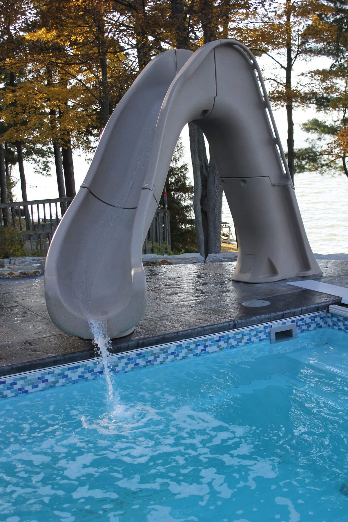 Global Pool Products Tidal Wave pool slide – full height view