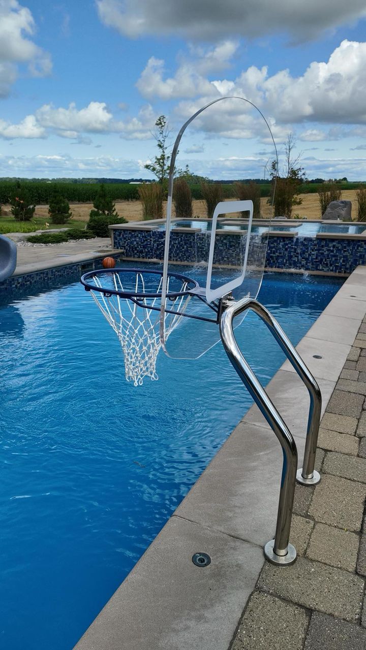 Global Pool Products X2 pool basketball – backboard and rim