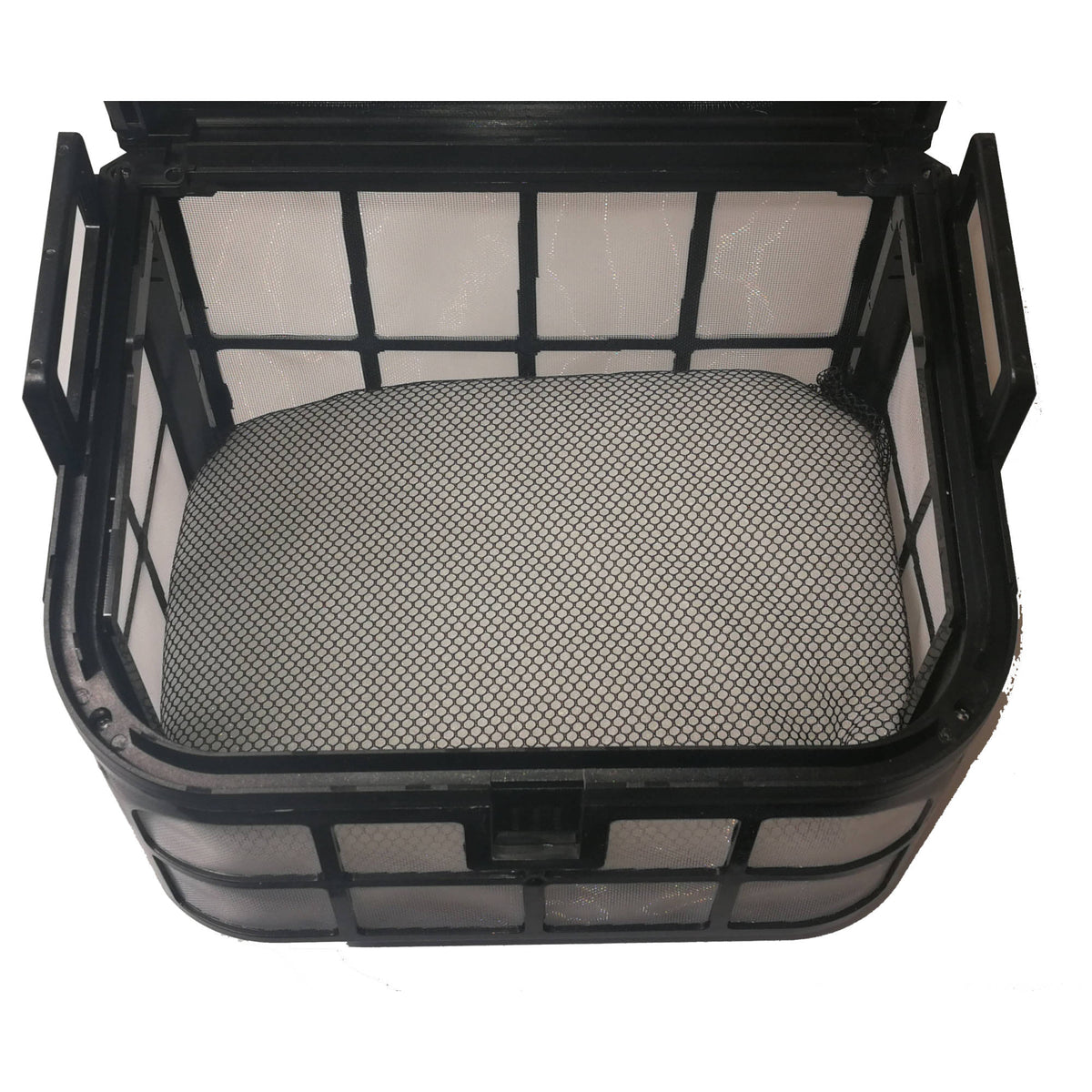 Blue Wave Fine Filter Insert for Meridian IG-5 - fine mesh insert seated in the cleaner debris basket