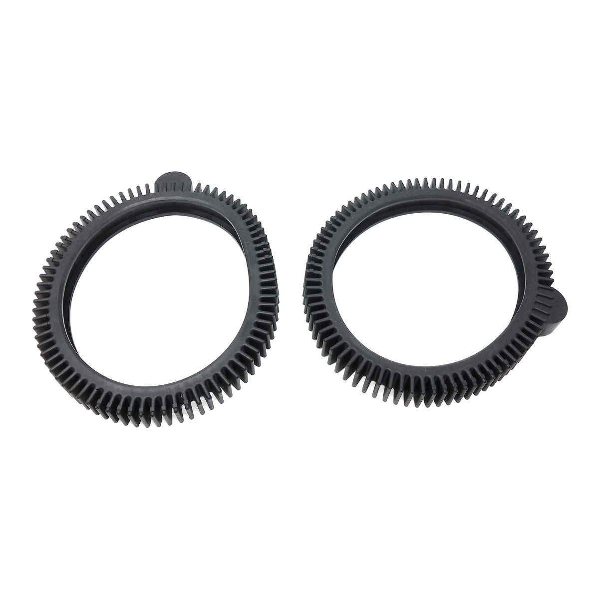Hayward 896584000-723 Tires, Black Super Hump for Big Obstacles, product photo on white background