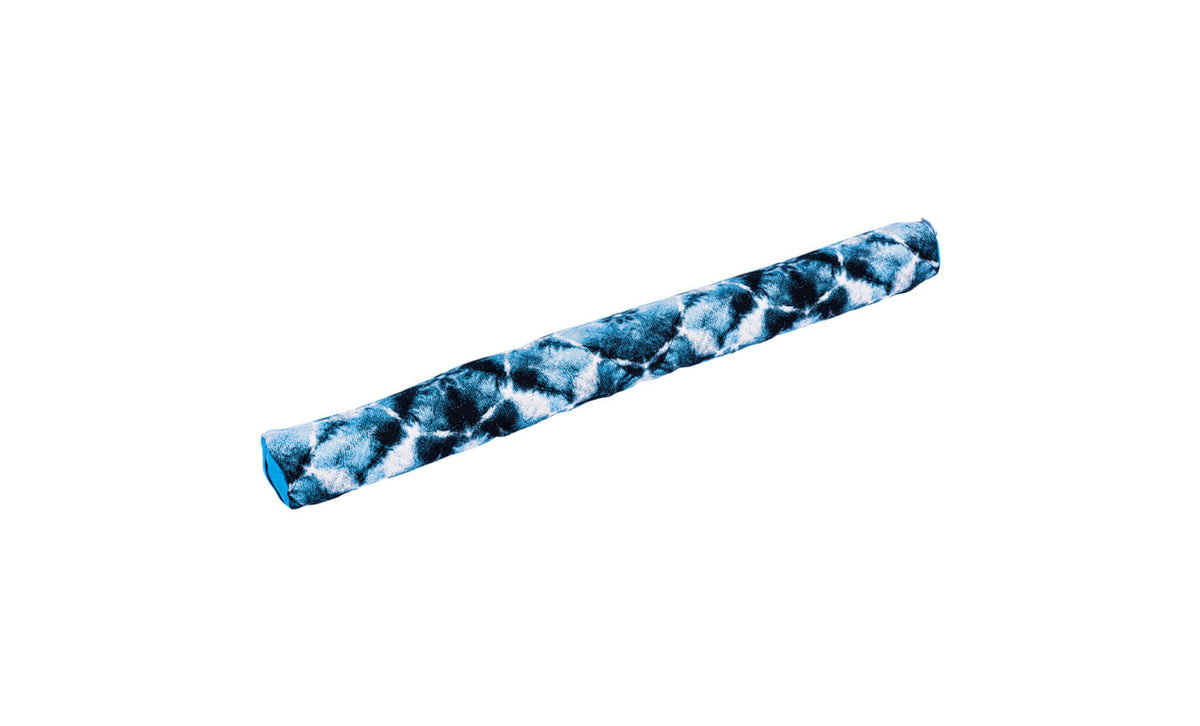 Ledge Lounger Laze Noodle — Shibori Blue pattern