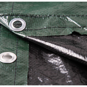 Arctic Armor 12-Year Above Ground Winter Cover - corner detail: reinforced grommets and green woven scrim