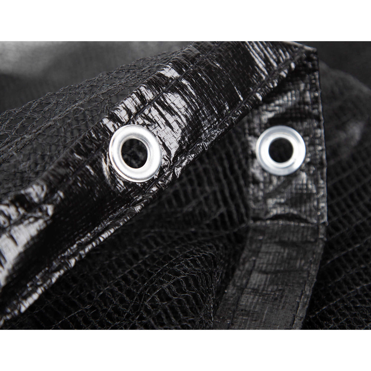 Arctic Armor Leaf Net Above Ground Pool Cover - edge binding close-up with twin steel grommets